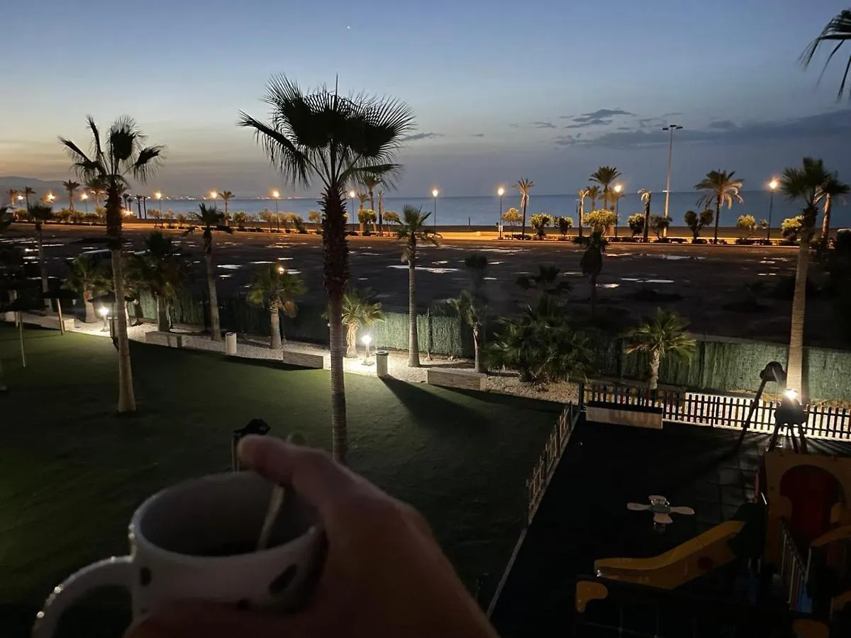 Apartamento Mar Y Sal En Primera Linea De Playa Vacaciones En Roquetas De Mar